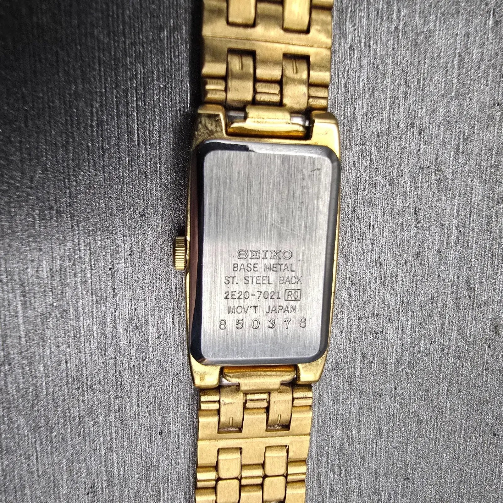 Seiko Watch Women 13mm Gold Dial Gold Tone Rectangle 2E20-7021 New Battery VTG10
