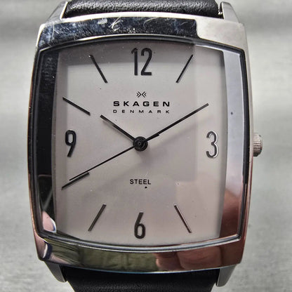 Skagen Watch Men 31mm White Dial Silver Tone Rectangle 691LSLS New Battery1