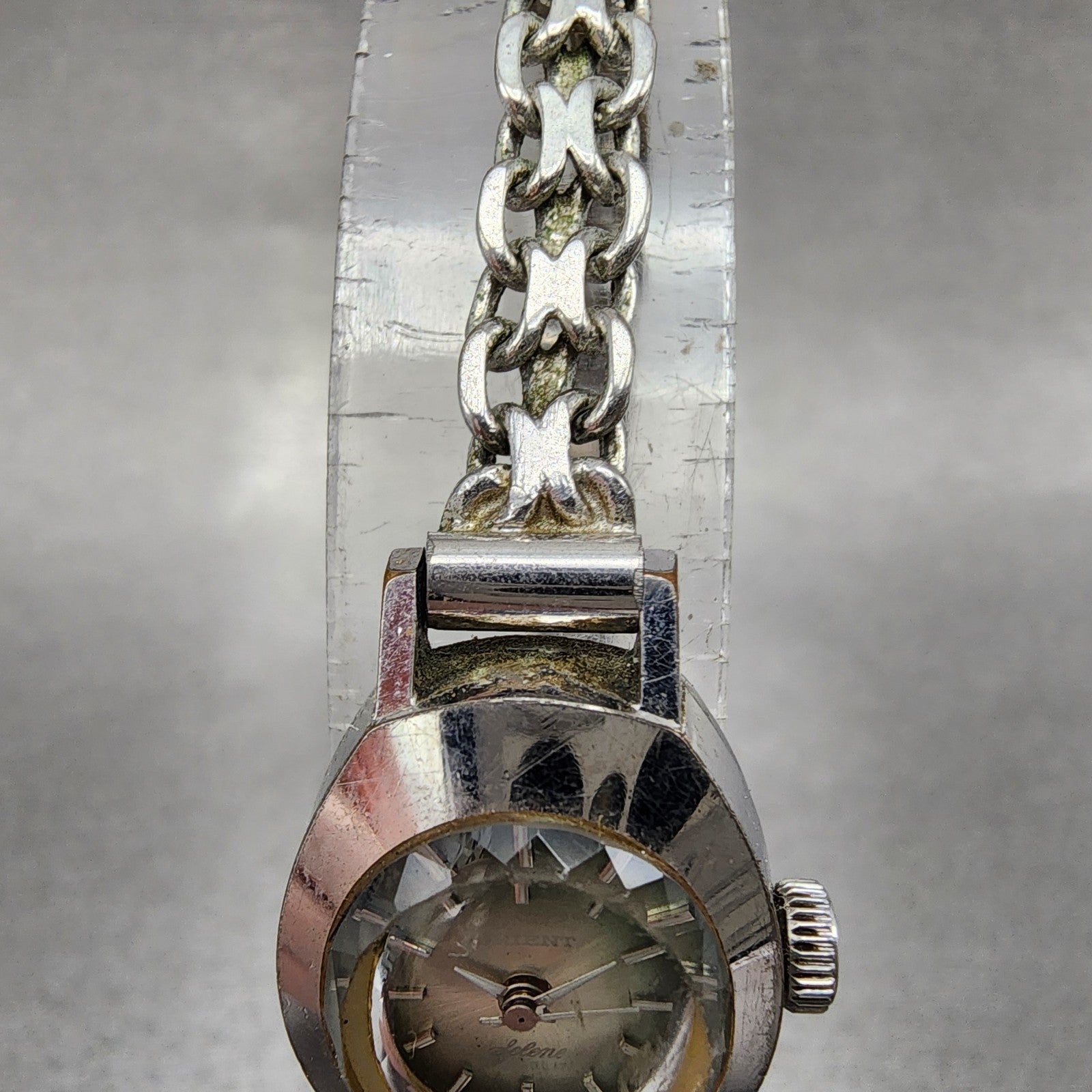 Orient Watch Women 17mm Green Dial Silver Tone Oval Manual Wind Runs Vintage4