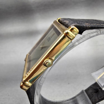 Seiko Watch Men 25mm Gray Dial Gold Tone Rectangle 6530-5399 New Battery Vintage2
