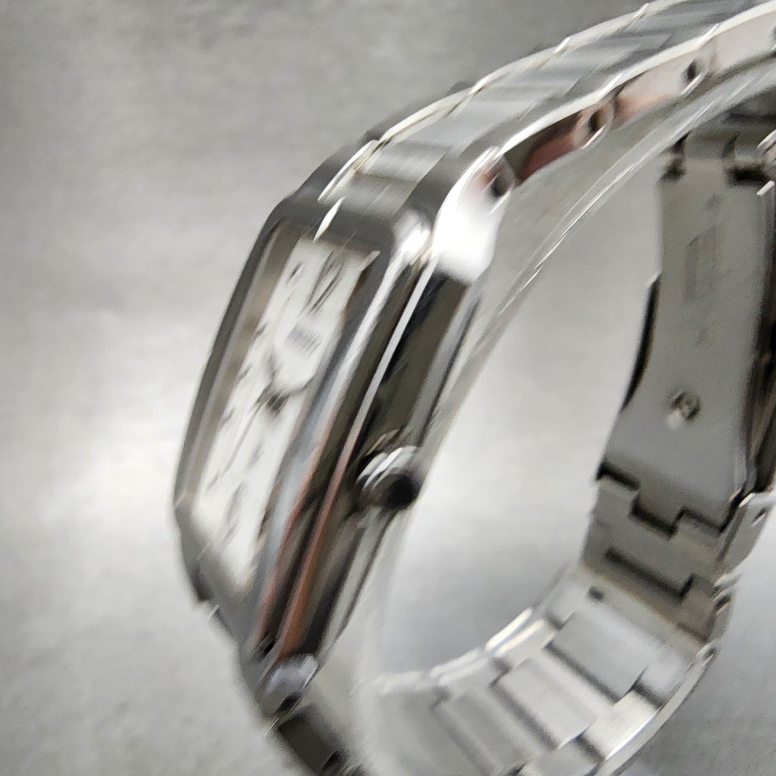 Seiko Lukia Tank Watch Women 20mm Silver Dial Silver Tone 1n010bz0 New Battery3