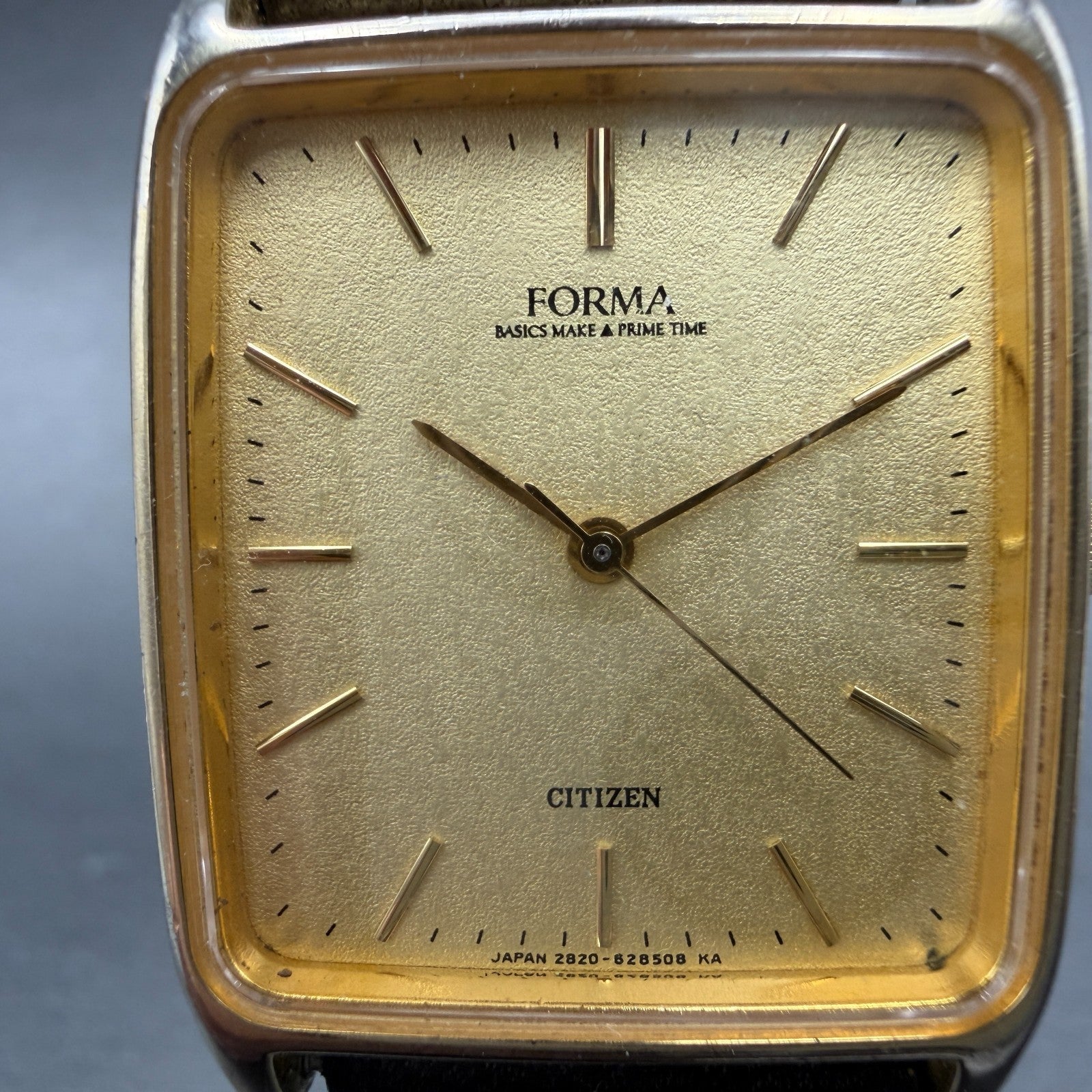 Citizen Forma Tank Watch Men 27mm Gold Dial Gold Tone Rectangle 2833-268961 PART2