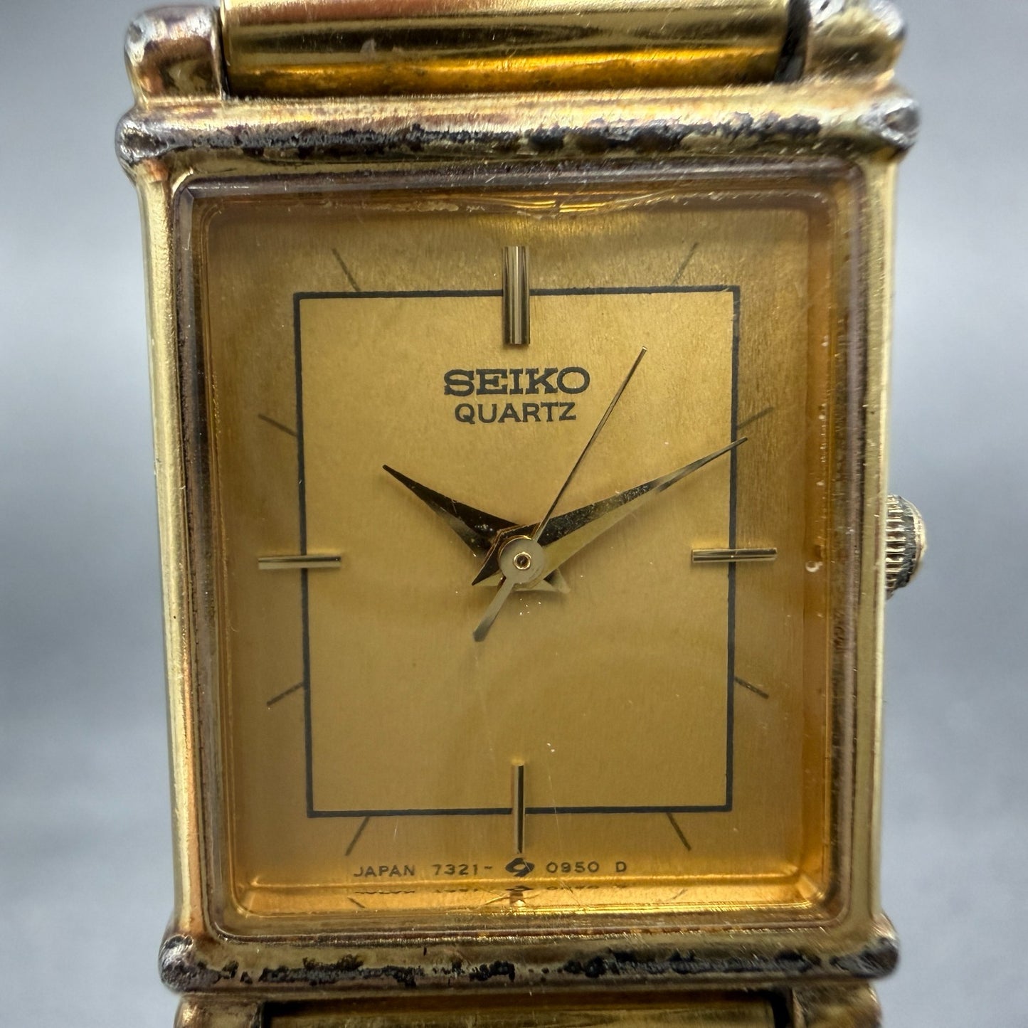 Seiko Tank Watch Women 18mm Champagne Dial two Tone Rectangle 7321-5510 New Batt1