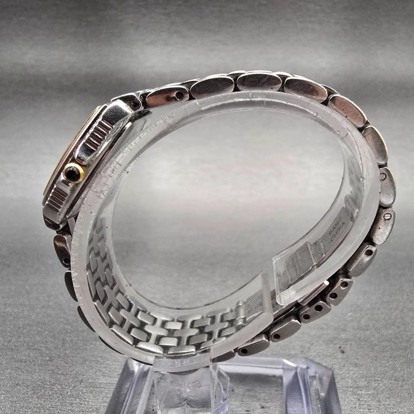 Seiko Watch Women 19mm MOP Dial Silver Tone Rectangle 1N01-0HL0 New Battery VTG6