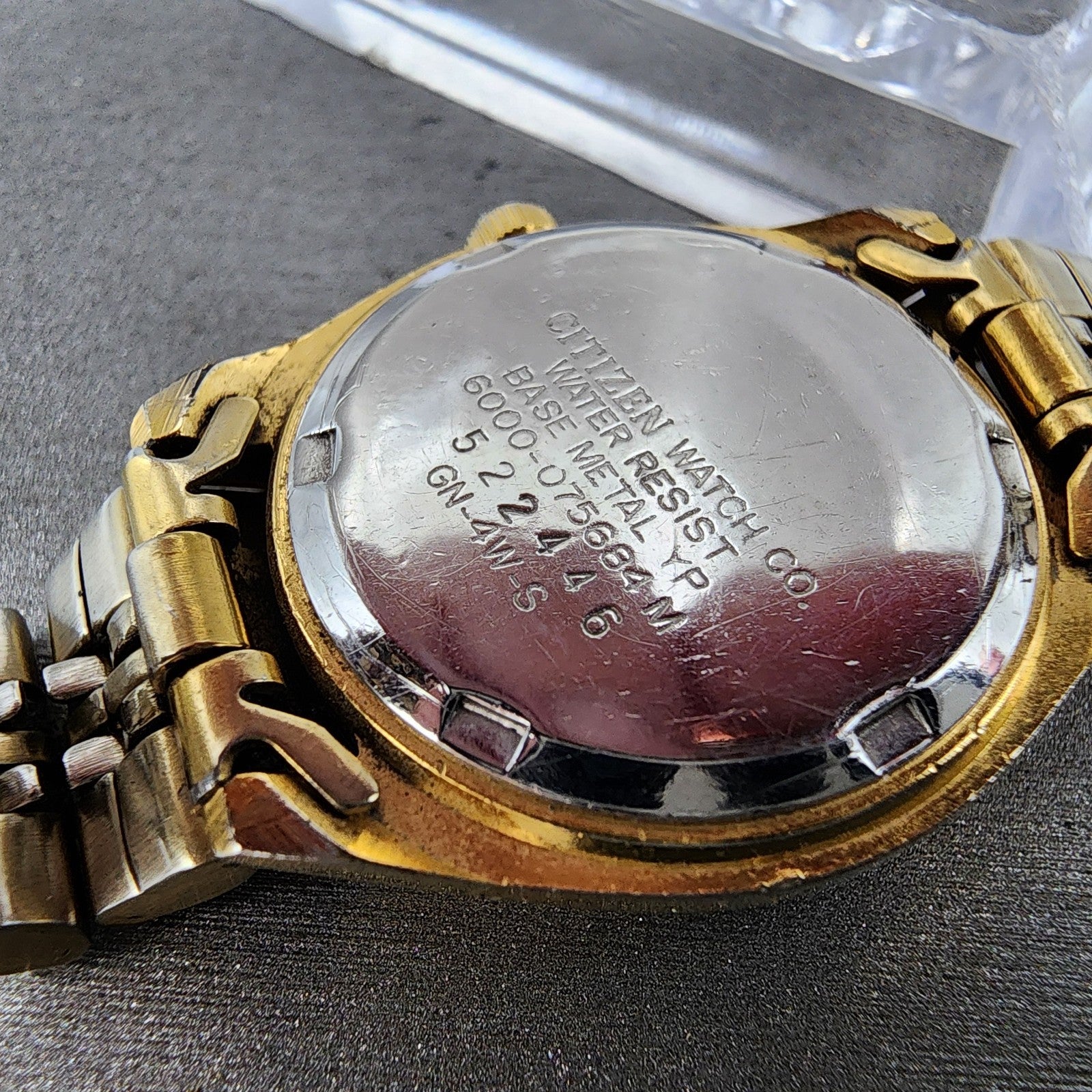 Citizen CQ Watch Women 26mm Black Dial Gold Tone Daydate 6000075684  NewBattery10