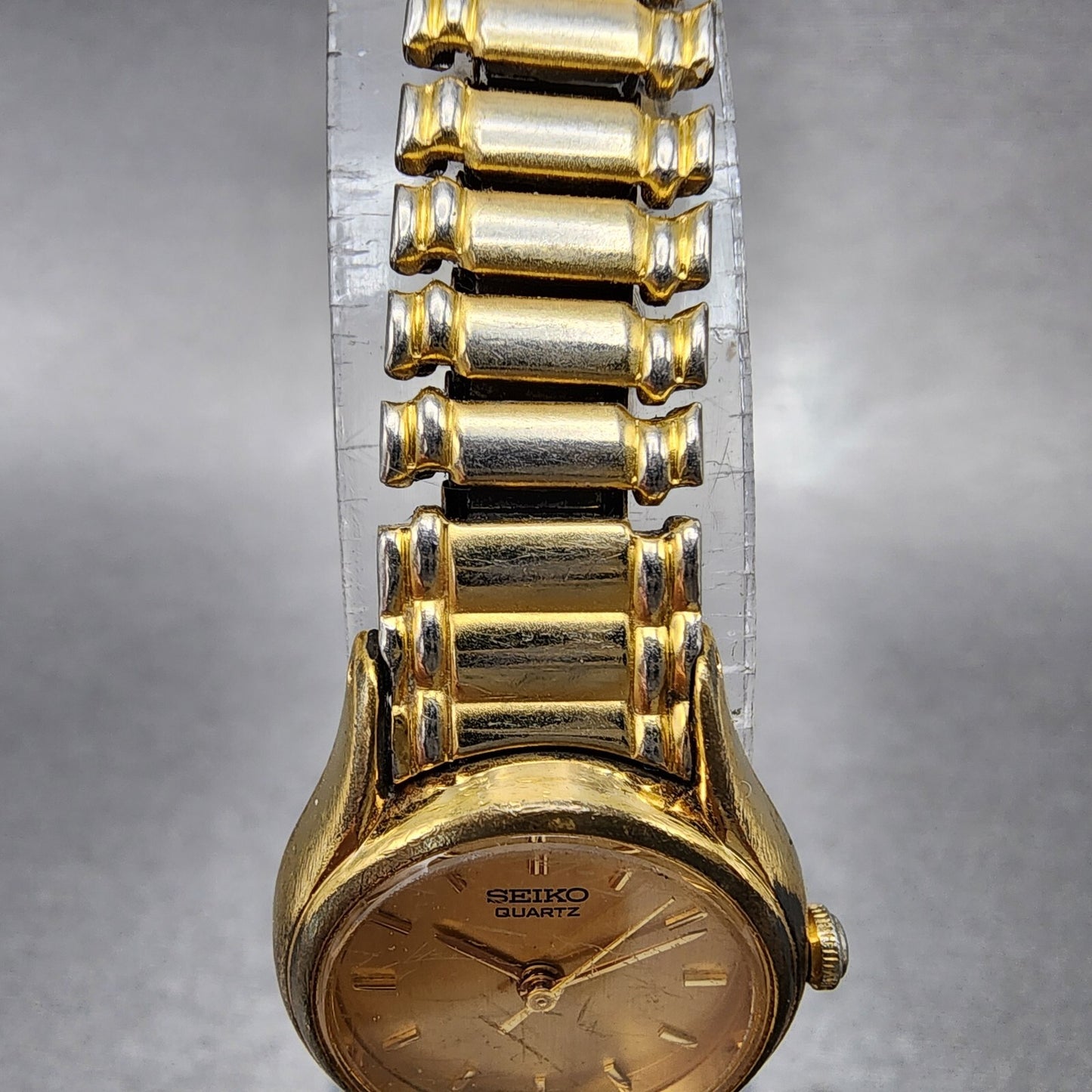 VTG Seiko Watch Women 20mm Gold Dial Gold Tone Round 1N01-0E19 New Battery