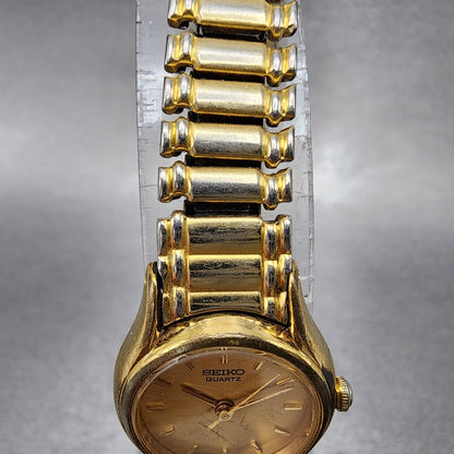 VTG Seiko Watch Women 20mm Gold Dial Gold Tone Round 1N01-0E19 New Battery