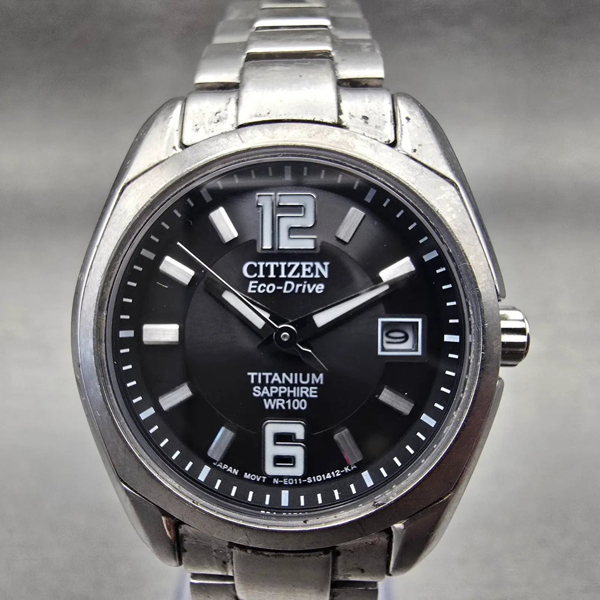Citizen Eco-Drive Watch Women 27mm Black Dial Titanium Date E011-S068479 Runs1