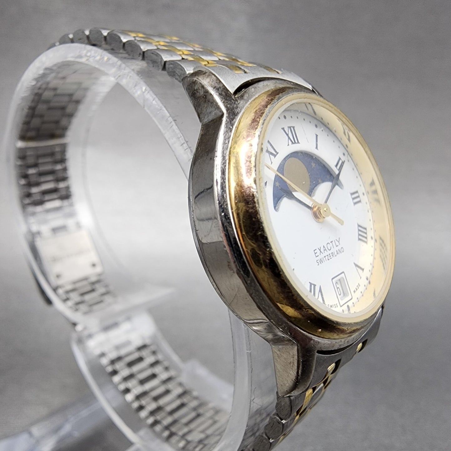 Exactly Moonphase Watch Women 26mm White Dial Two Tone Date Round New Battery3