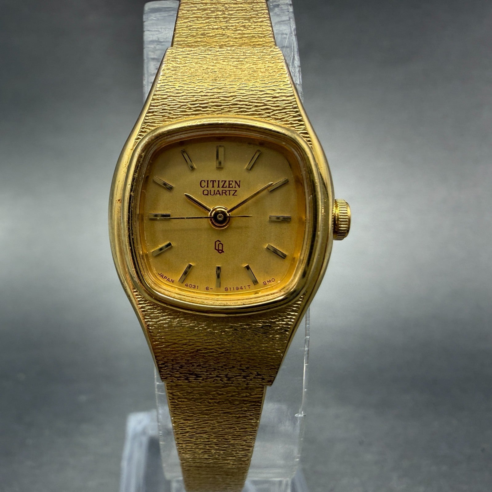 Citizen CQ Watch Women 19mm Gold Dial Gold Tone Square 4031-S01931 New Battery0