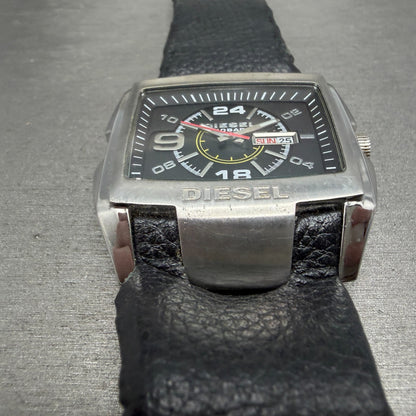 Diesel Bugout Watch Men 49mm Black Dial Steel Daydate Rectangle DZ-1215 New Batt2