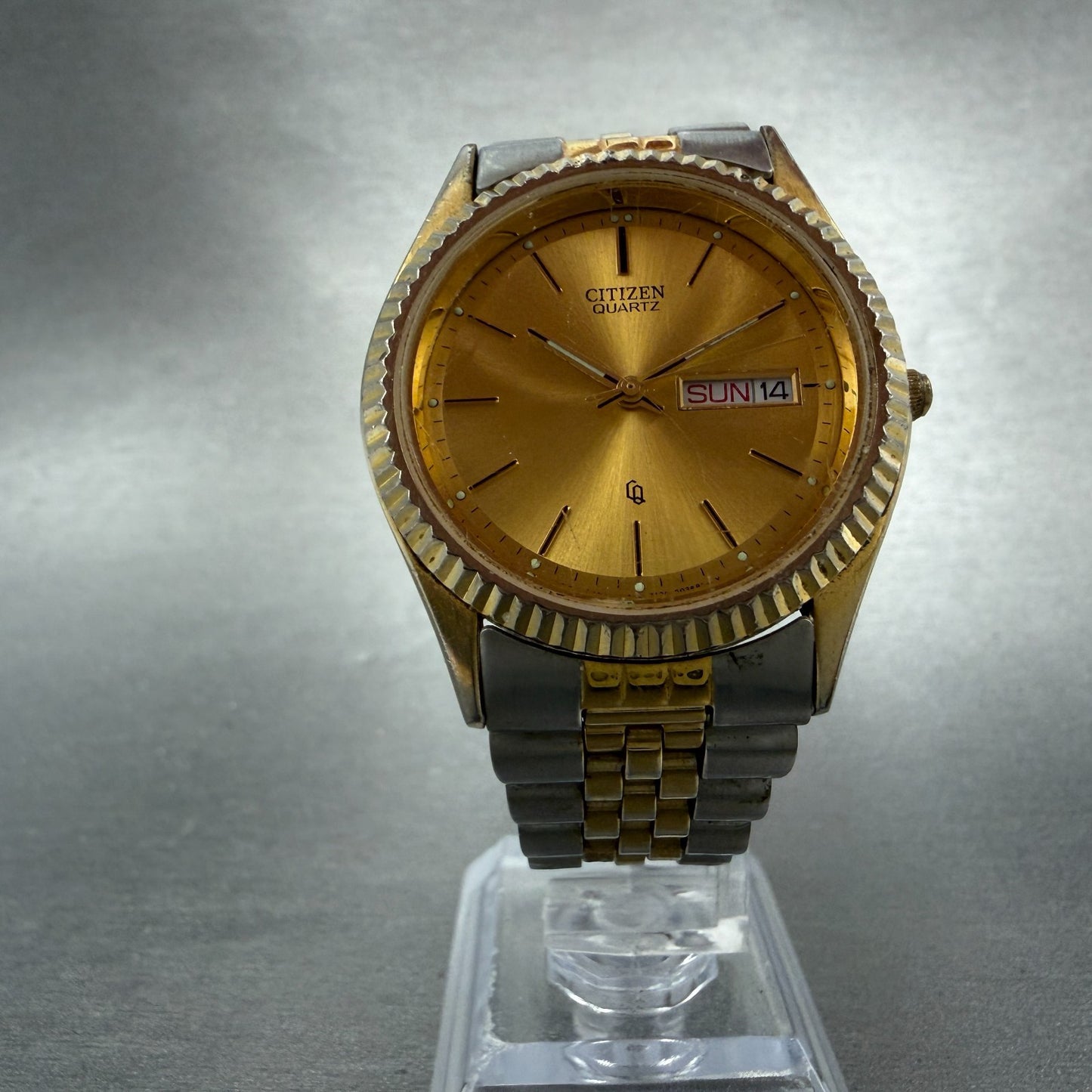 Citizen CQ President Watch Men 35mm Champagne Dial Two Tone Daydate New Battery5