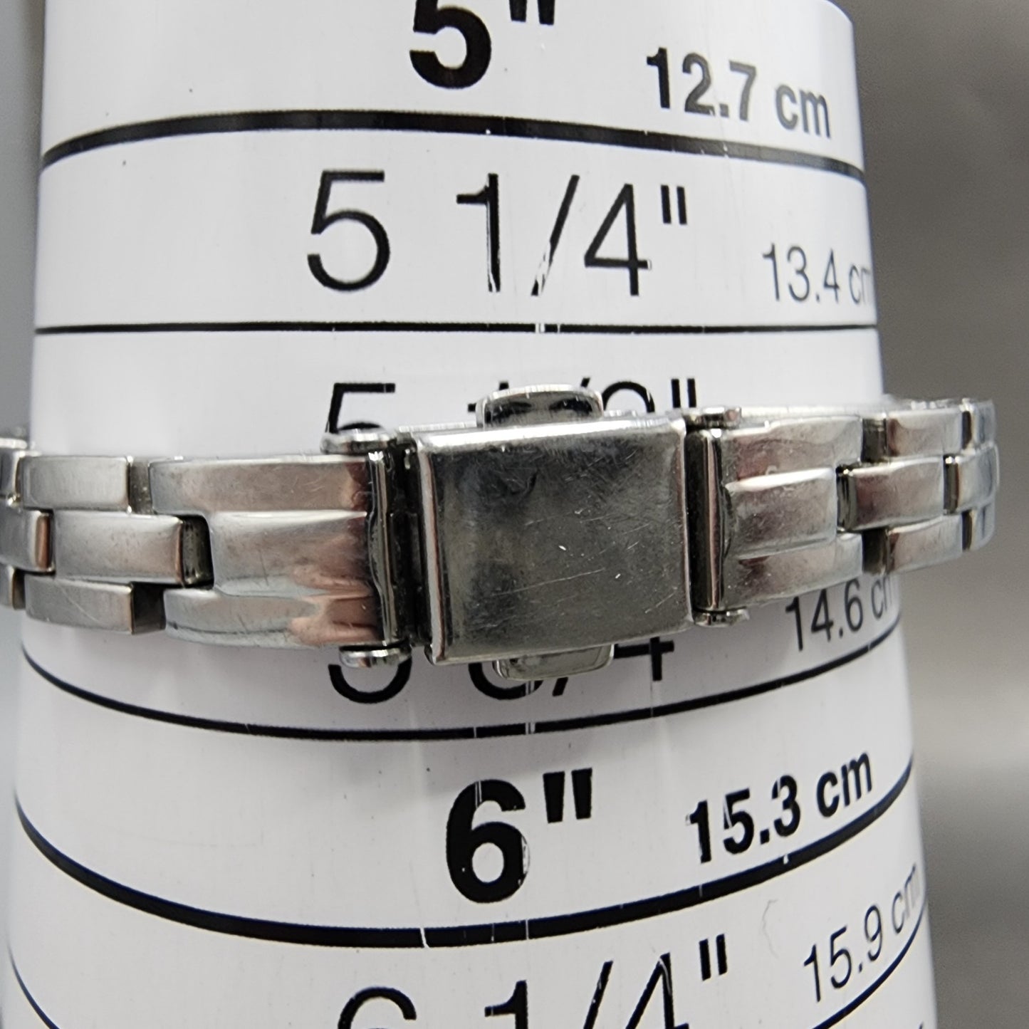 Seiko Watch Women 21mm White Dial Silver Tone Round 1N010PK0 New Battery10