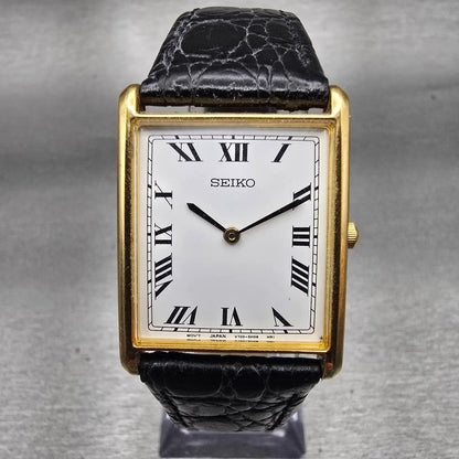 Seiko Tank Watch Men 25mm White Dial Gold Tone Rectangle V700-5K39 New Battery0