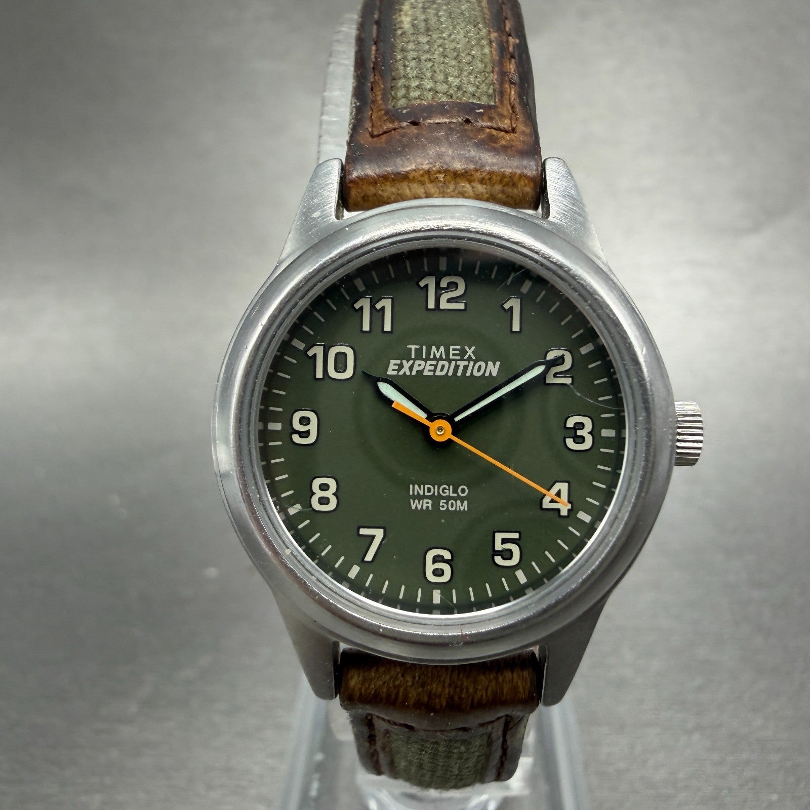 Timex Expedition Watch Women 26mm Green Dial Silver Tone Indiglo New Battery0