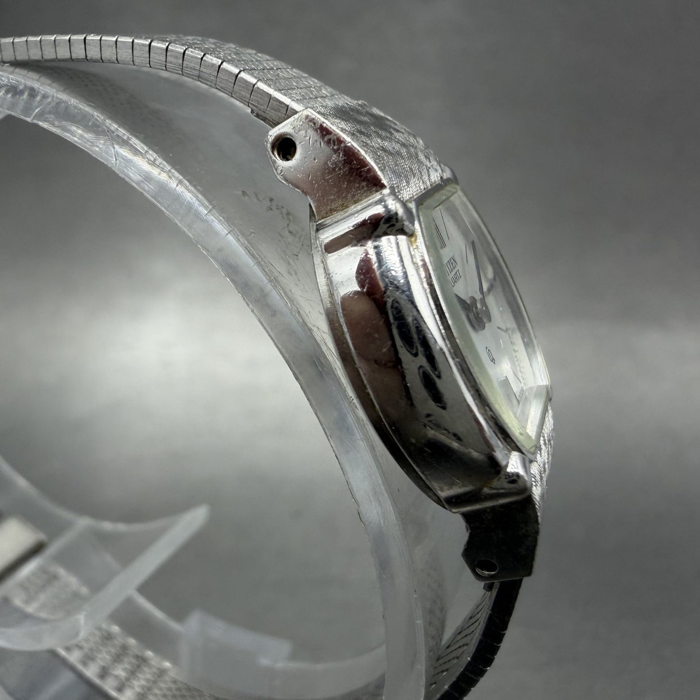 Citizen CQ Watch Women 17mm Silver Dial Silver Tone Round New Battery VTG3