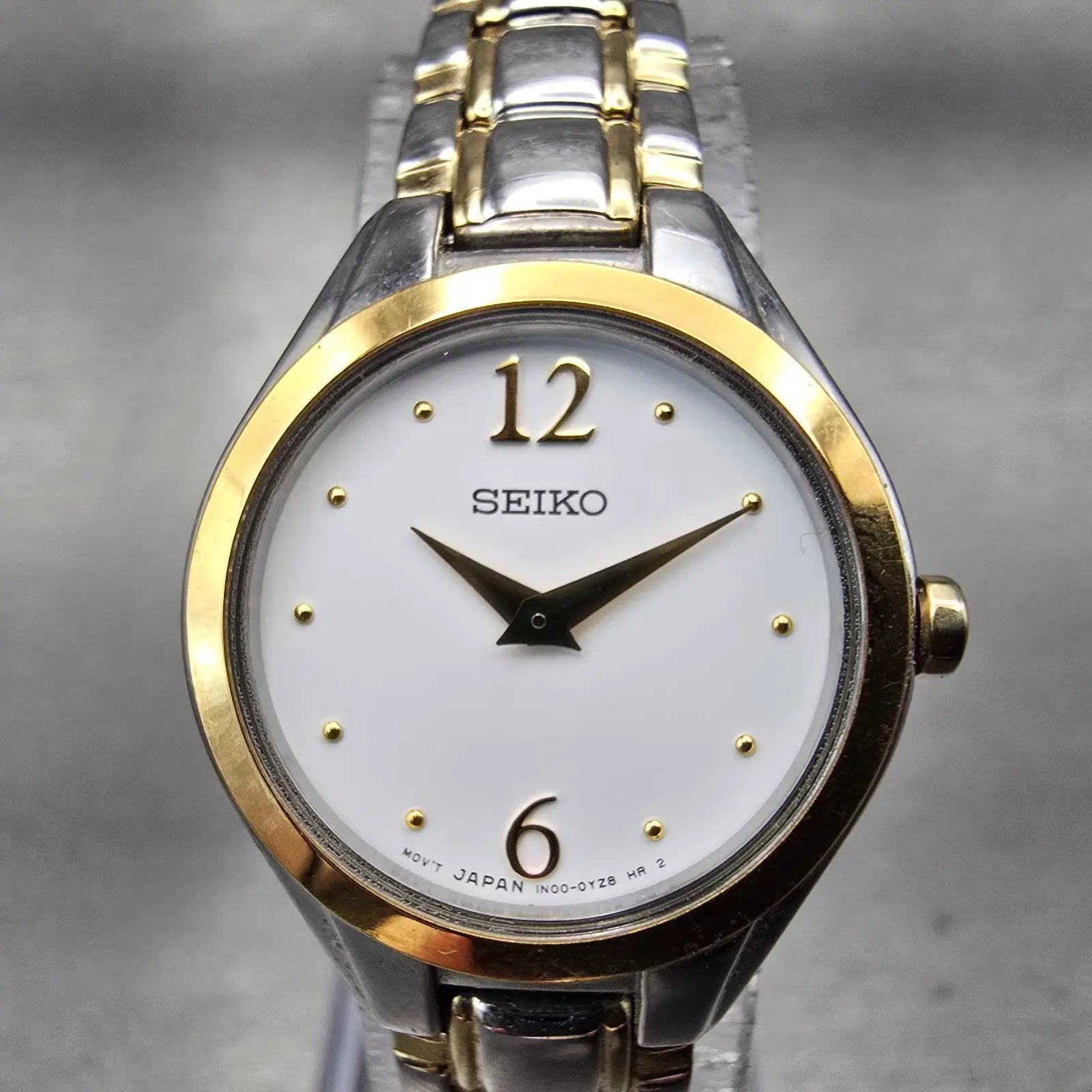 Seiko Watch Women 23mm White Dial Two Tone Round 1N00-0RM0 New Battery Vintage1
