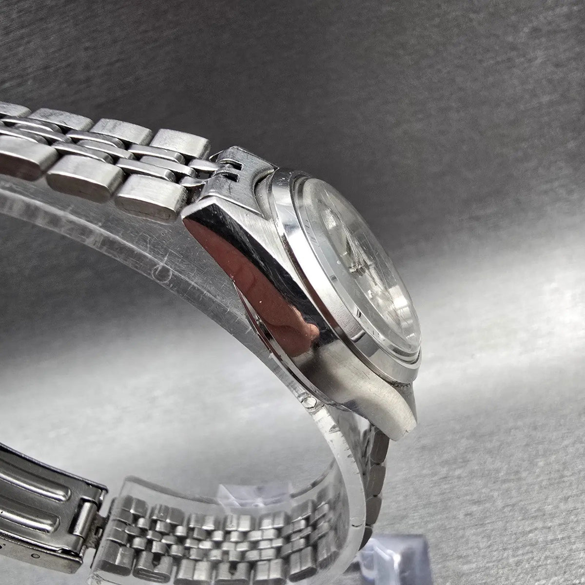 Seiko SQ Watch Women 24mm Silver Dial Silver Tone Daydate 4326-0019 New Battery3