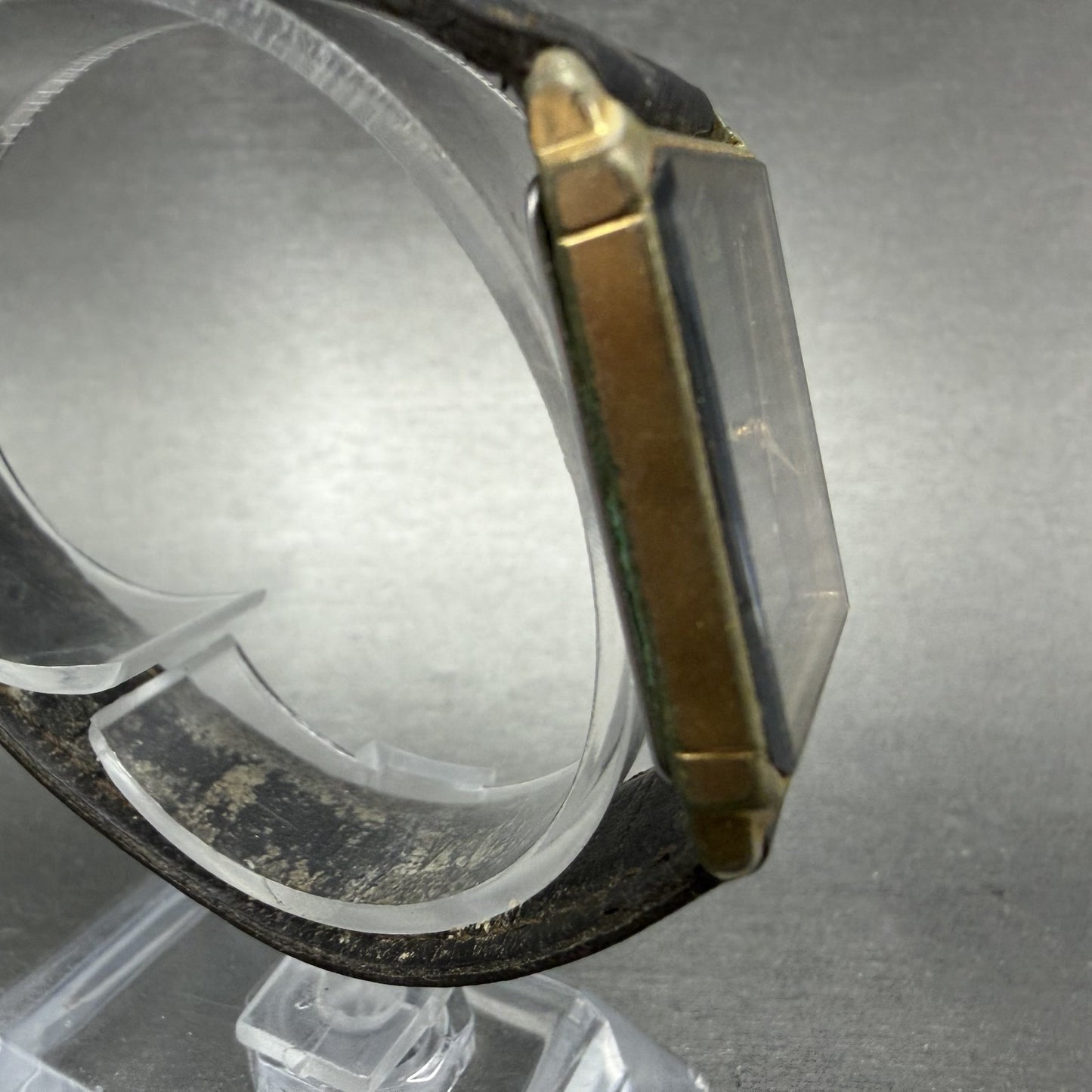 Seiko Dolce Tank Watch Men 26mm Black Dial Gold Tone Rectangle 5E31-5B90 PARTS4
