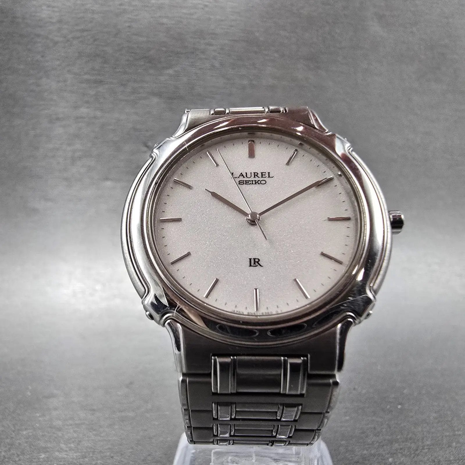 Seiko Laurel Watch Men 34mm White Dial Silver Tone Round 8N41-6240 New Battery5