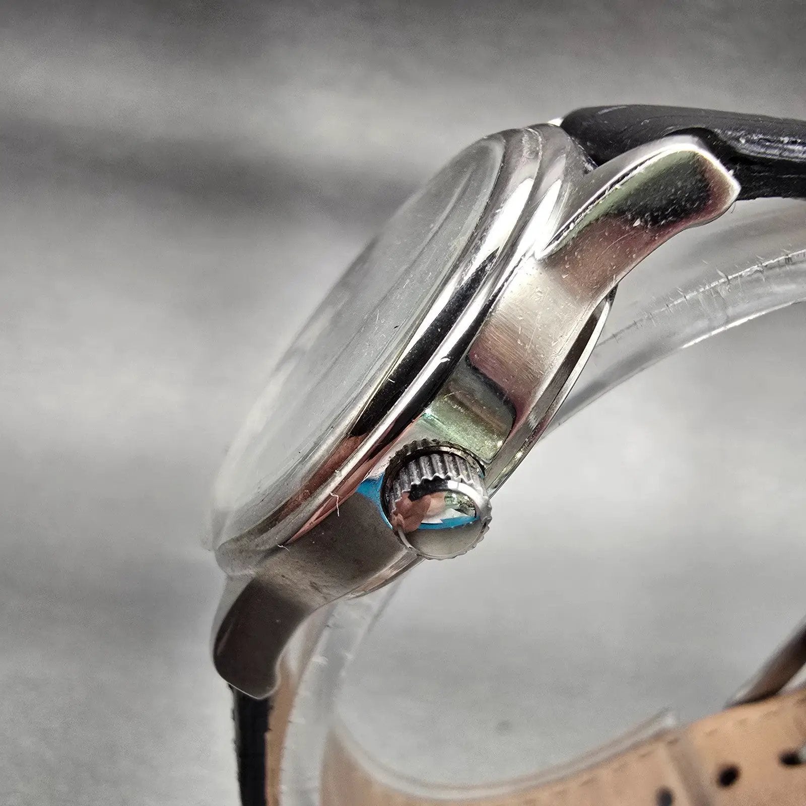 Bulova Watch Women 30mm Silver Dial Silver Tone Round 96T58 New Battery2