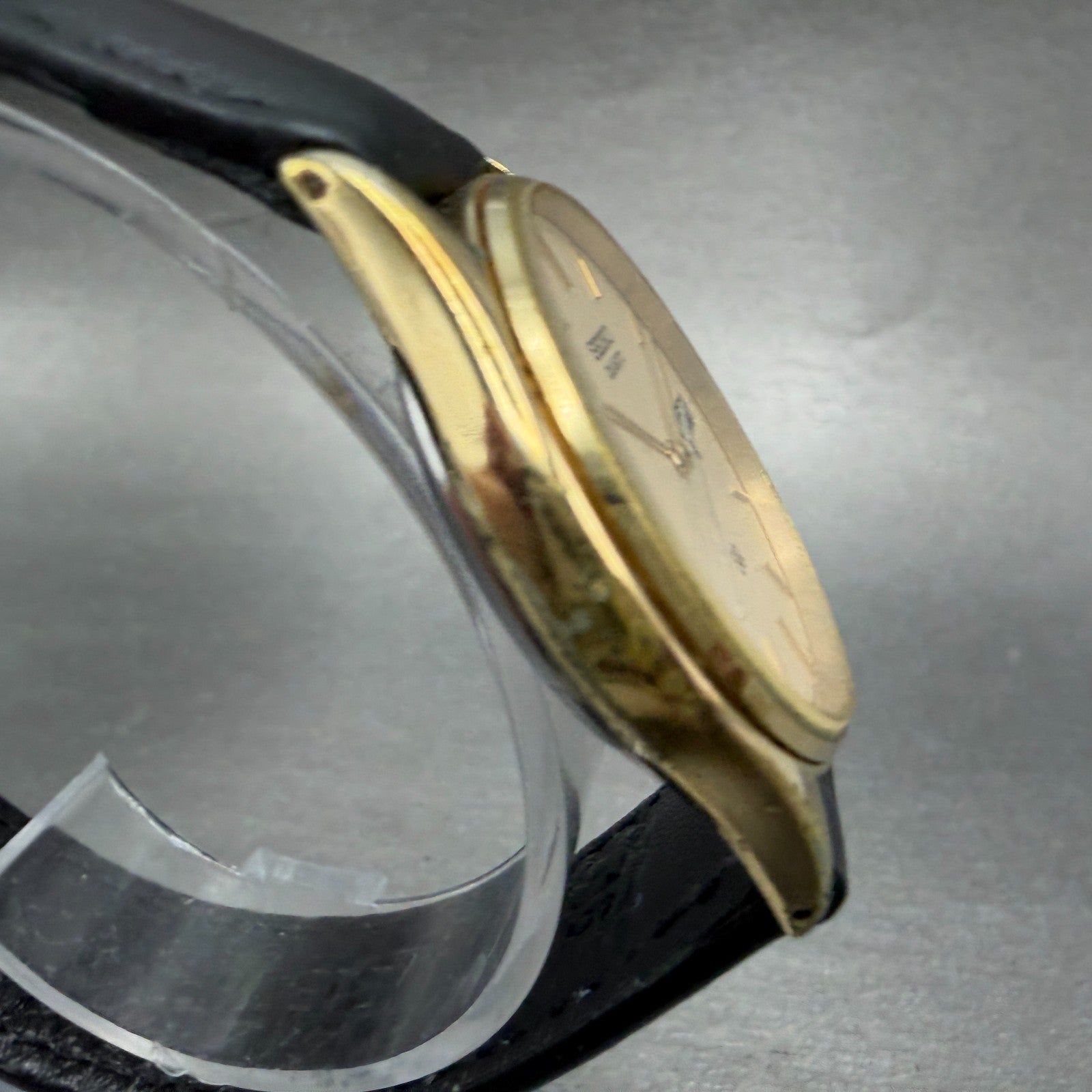Seiko SQ Watch Men 32mm Champagne Dial Gold Tone Daydate 8223-7089 New Battery3