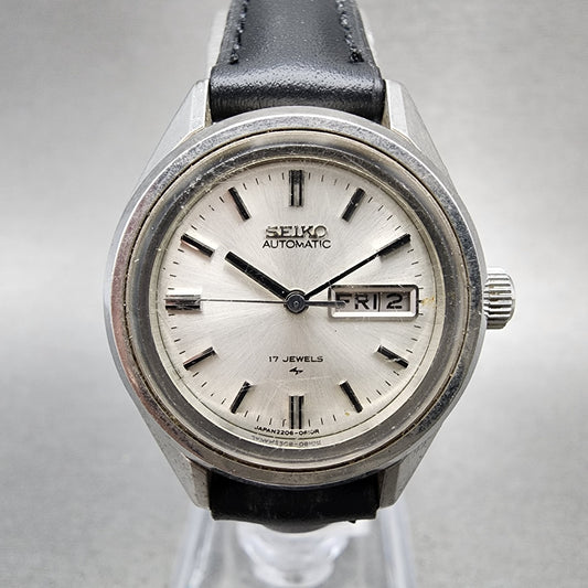 Seiko Automatic Watch Women 27mm Silver Dial Silver Tone Daydate Round Runs VTG0
