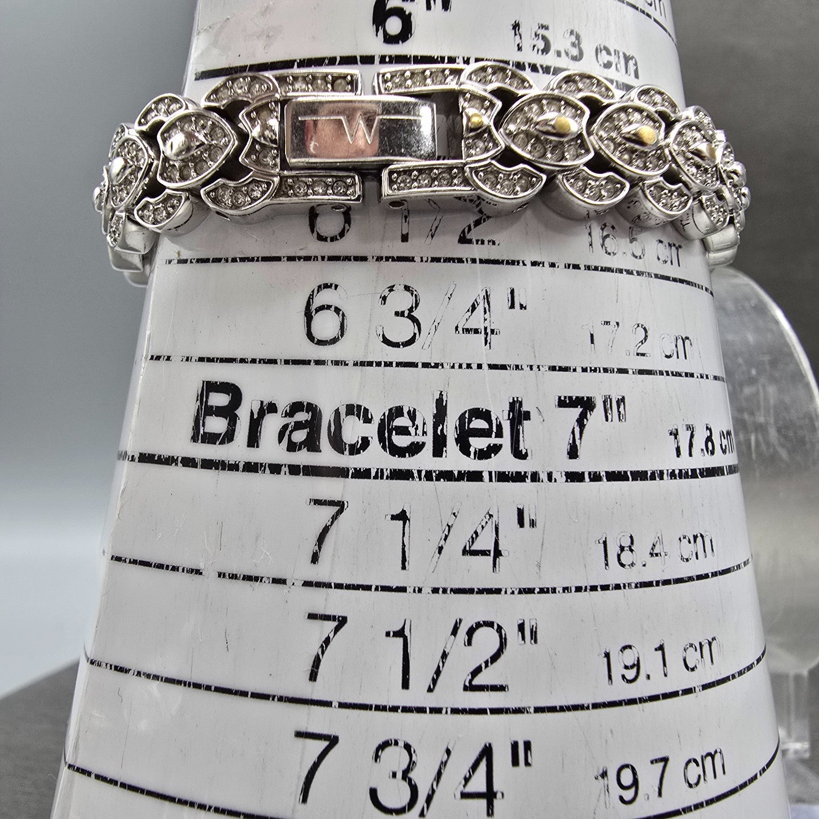 Wittnauer Watch Women 17mm MOP Dial Silver Tone Crystal Bezel Oval New Battery10