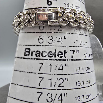 Wittnauer Watch Women 17mm MOP Dial Silver Tone Crystal Bezel Oval New Battery10