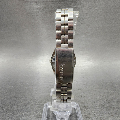Seiko 5 Automatic Watch Women 26mm Blue Dial Silver Tone Daydate 42060010 Runs8