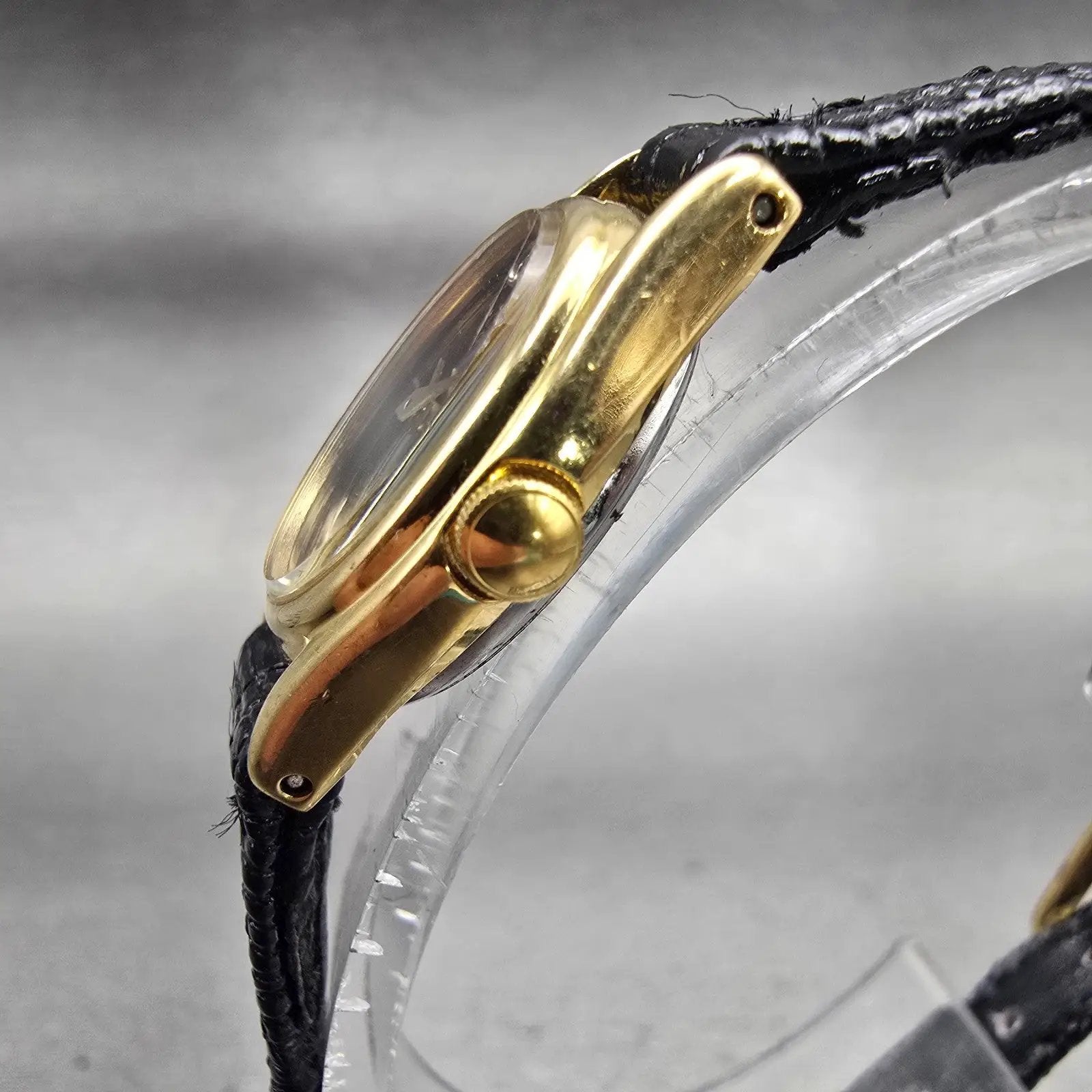 Citizen CQ Watch Women 18mm Black Dial Gold Tone Oval 3220-320025 New Battery2