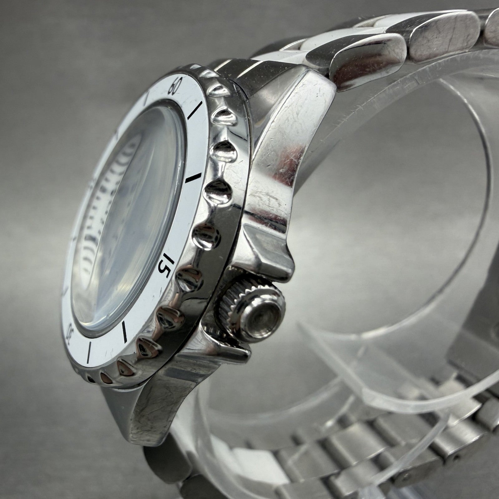 Technos Ceramic Watch Women 29mm White Dial Silver Tone Round New Battery2