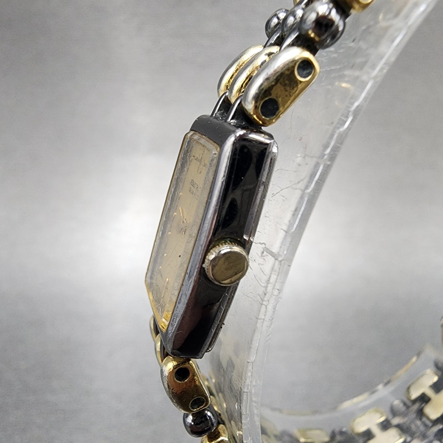 Seiko Tank Watch Women 12mm Champagne Dial Two Tone 2e205770 New Battery2