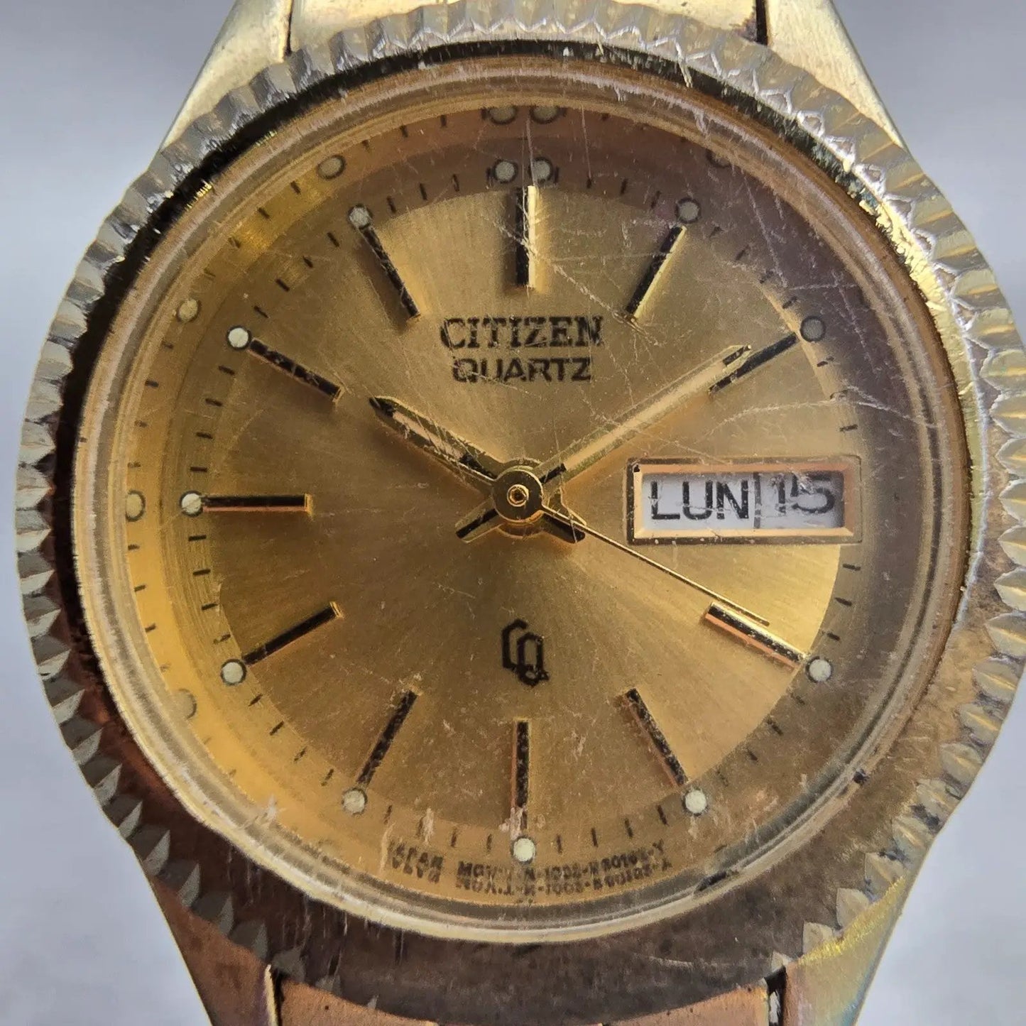 Citizen CQ Watch Women 25mm Gold Dial Gold Tone Daydate 1002-R15101 New Battery1
