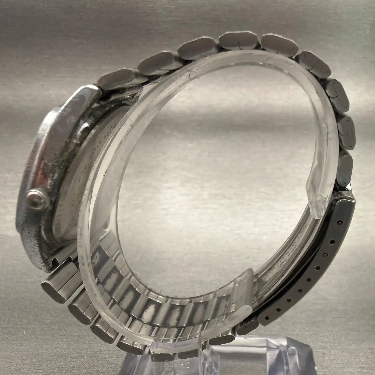 48101643