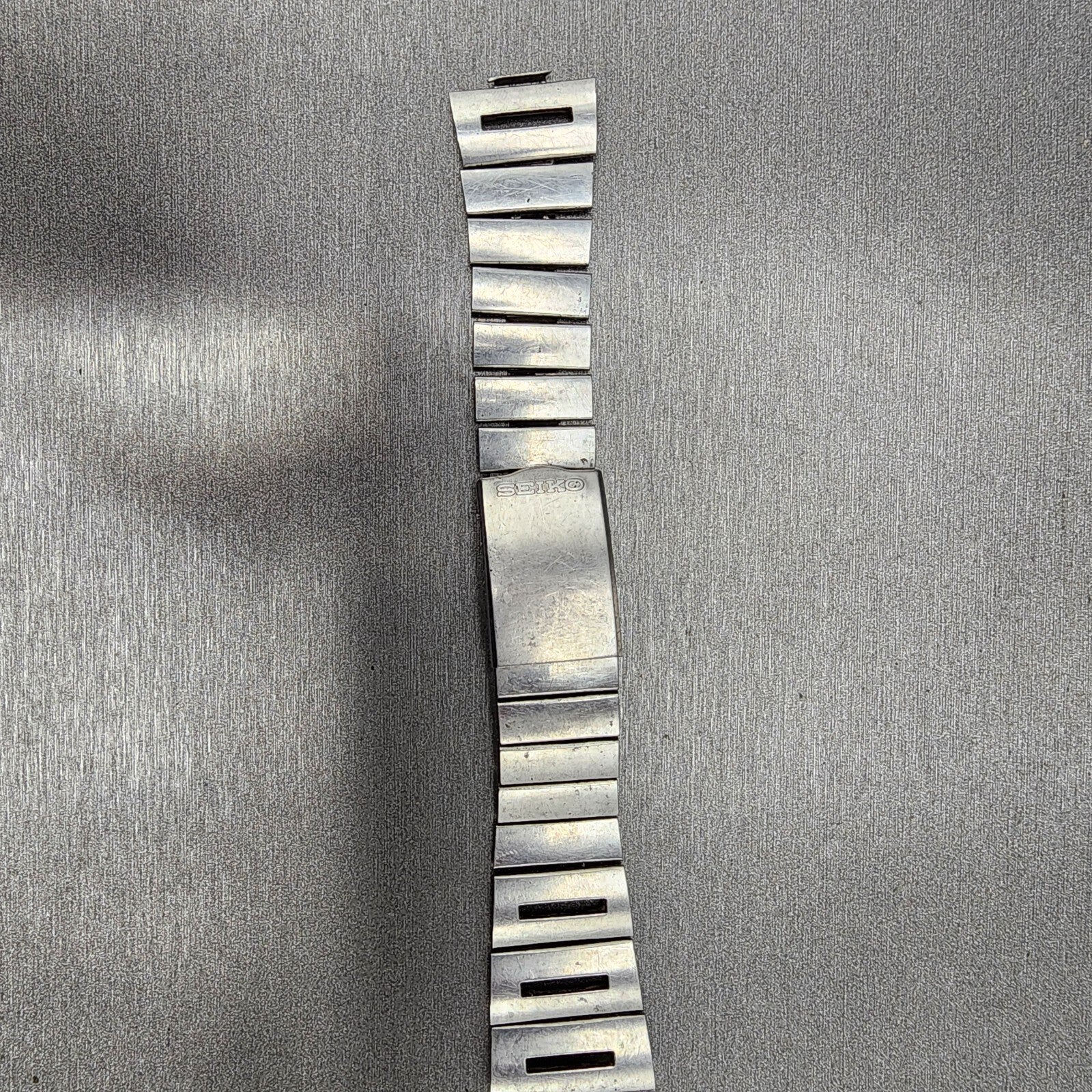 VTG Seiko bracelet 22mm Stainless Steel Tri Folding Clasp Japan made READ!!!0