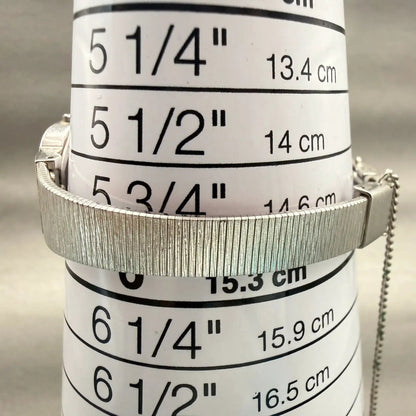 Seiko Watch Women 18mm White Dial Silver Tone Oval 2P20-5600 New Battery Vintage9
