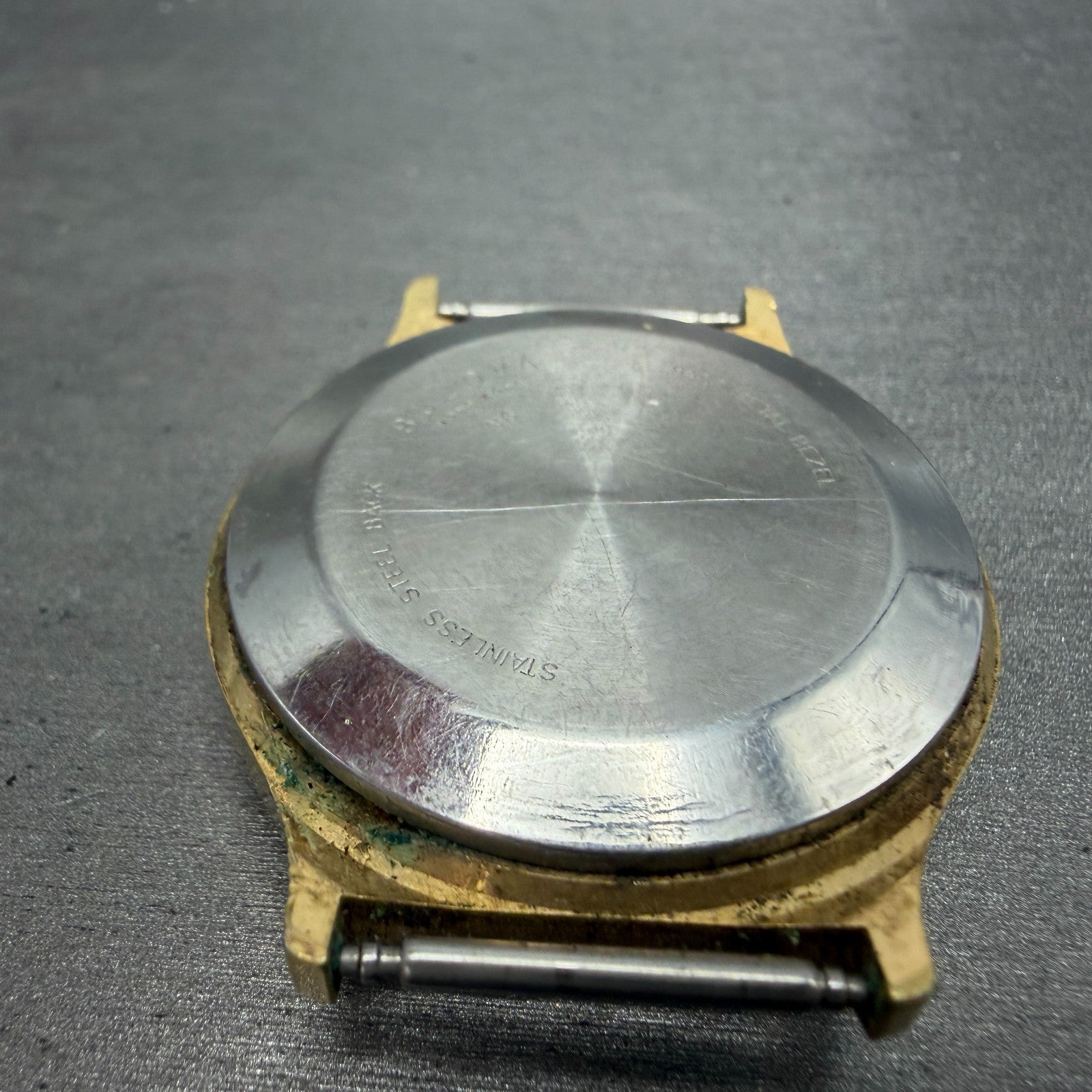 Bulova RED LED Watch Men 36mm Digital Gold Tone N6 PARTS Vintage8