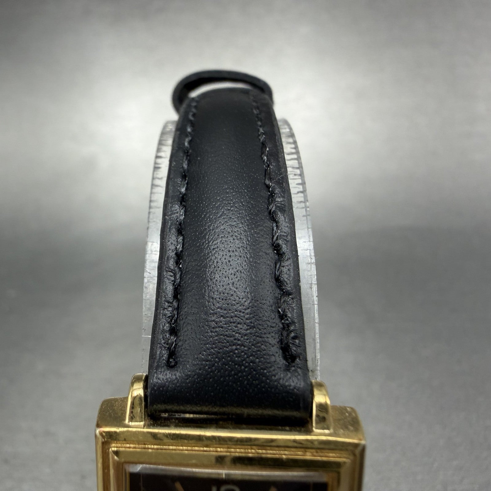 Seiko Tank Watch Women 20mm Black Dial Gold Tone Small Seconds 2G38-5060 New Bat4