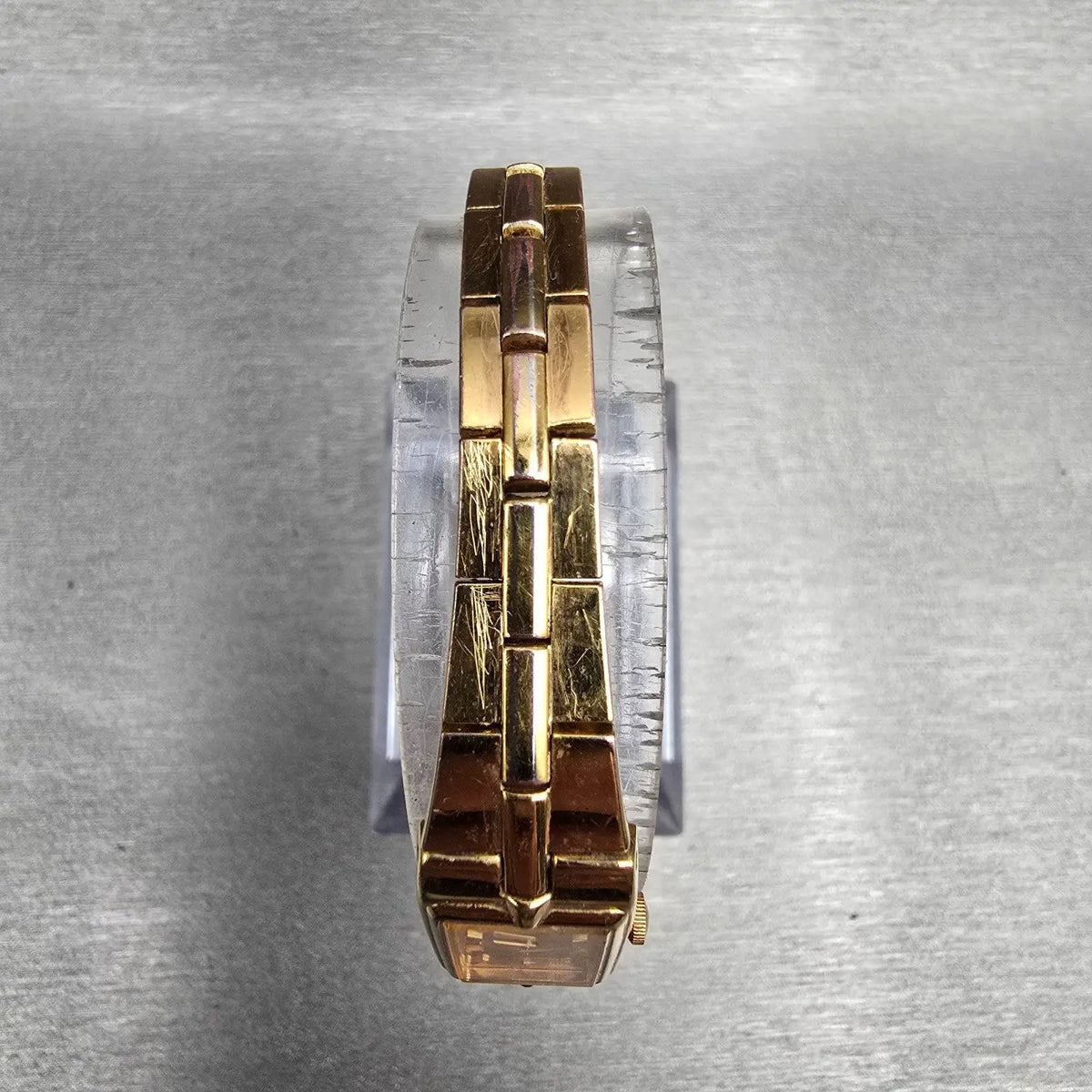 Seiko Tank Watch Women 13mm Gold Dial Gold Rectangle 2E20-7479 New Battery 564564
