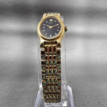 Seiko Watch Women 15mm Black Dial Gold Tone Oval 1F20-5B99 New Battery Vintage5