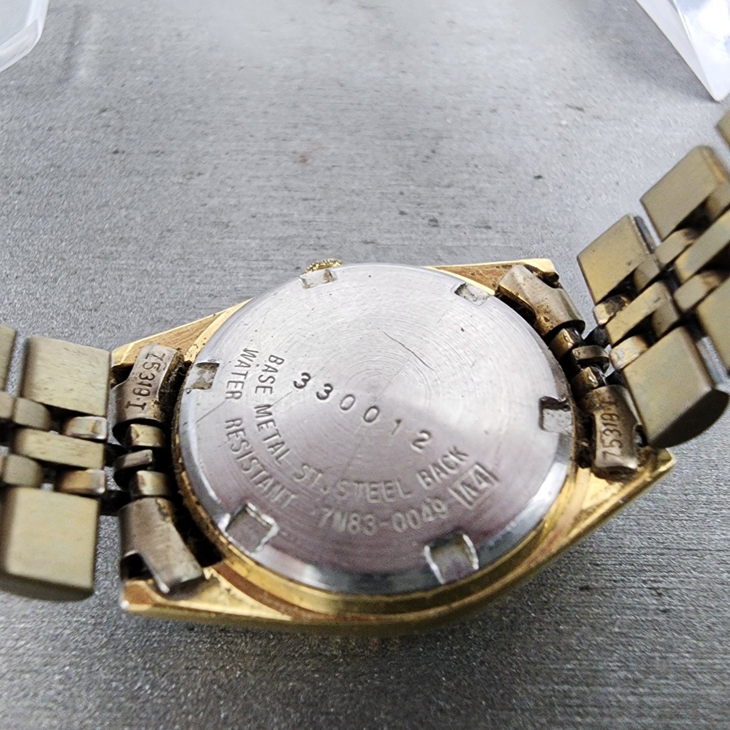 Seiko Watch Women 24mm Black Tone Gold Tone Daydate Round 7n830049 New Battery9