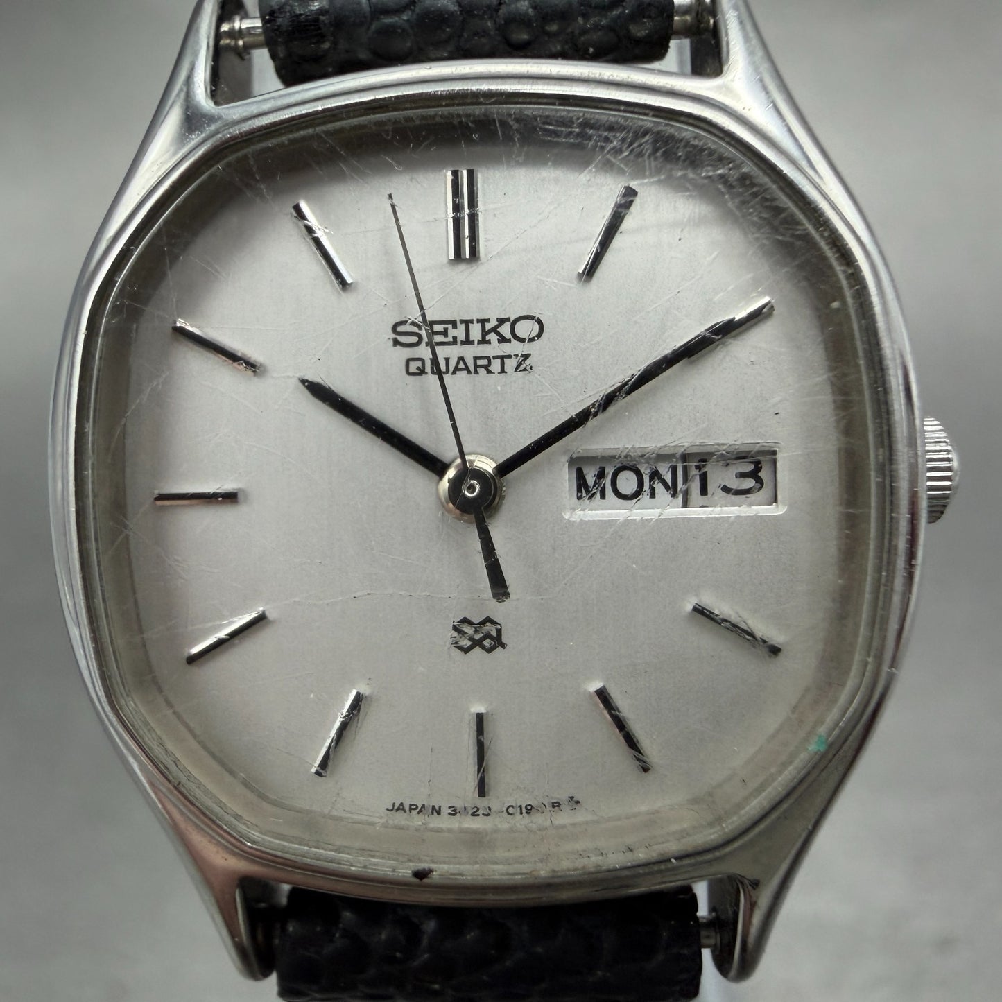 Seiko SQ Watch Women 24mm Silver Dial Silver Tone Octagon 3423-5060 New Battery1
