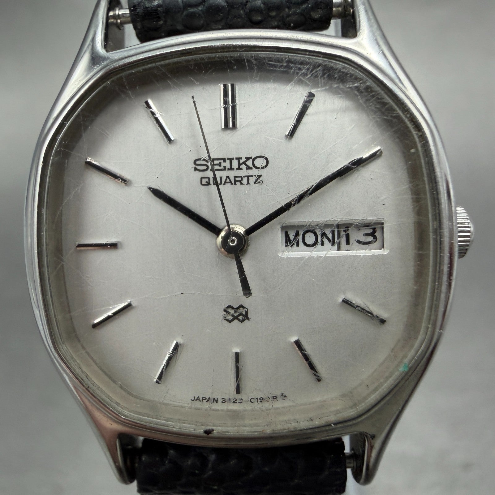 Seiko SQ Watch Women 24mm Silver Dial Silver Tone Octagon 3423-5060 New Battery1