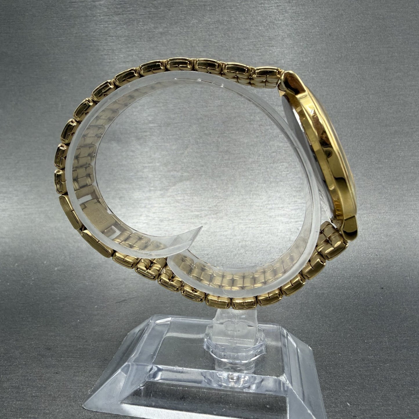 Seiko Watch Men 33mm Black Dial Gold Tone Round Vintage V7011T79 New Battery8
