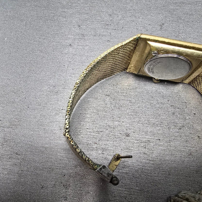 Longines Tank Watch Men 25mm Gold Dial Gold Tone Oval Rectangle L960.2 PARTS7
