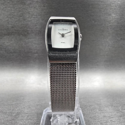 Skagen Watch Women 16mm Silver Dial Silver Tone Rectangle 271SSSD New Battery5