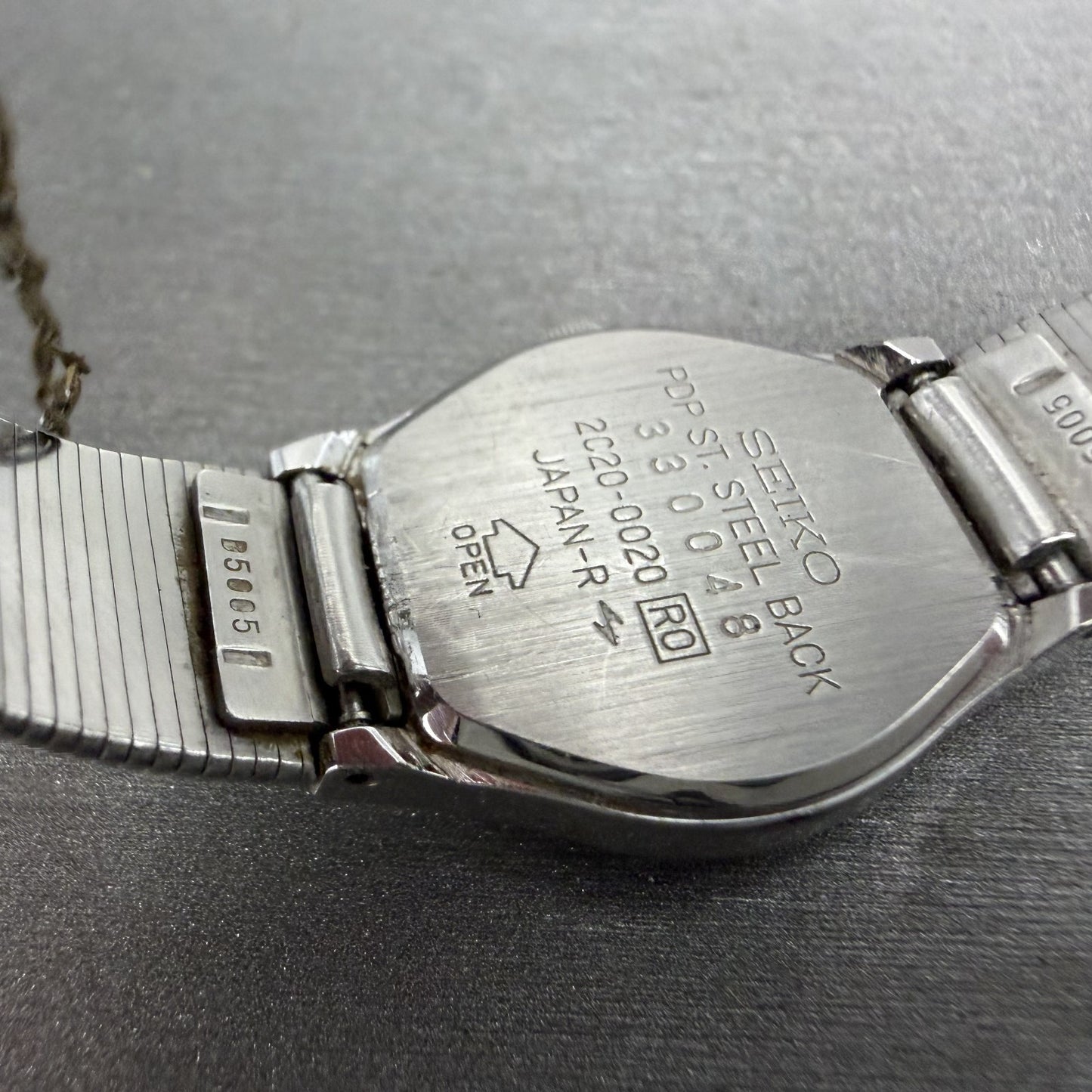 Seiko Watch Women 18mm Silver Dial Silver Tone Round 2C20-0020 New Battery8