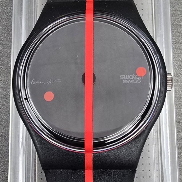 Swatch 360 Rouge Sur Blackout Watch Men 34mm Black Dial GZ119 New Battery NOS1