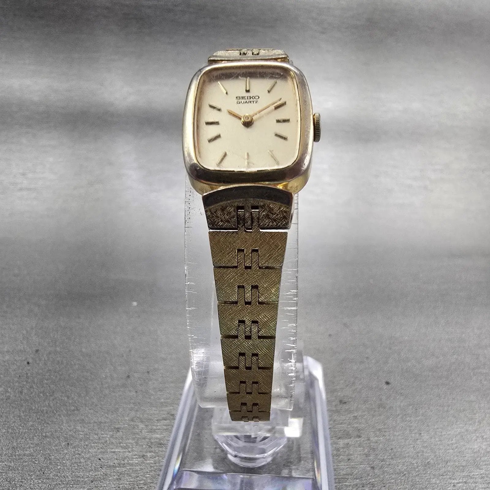 Seiko Watch Women 16mm Gold Dial Gold Tone Rectangle 1400-7619 New Battery VTG5